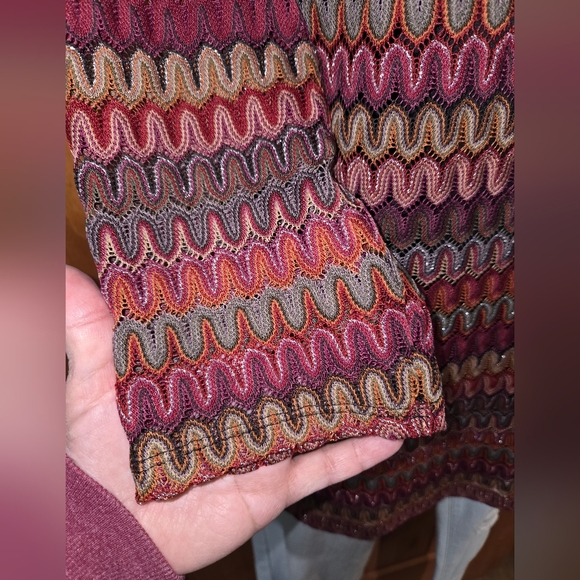 Roz & Ali Multicolor Zigzag Blouse With Silver Threading - Picture 4 of 8